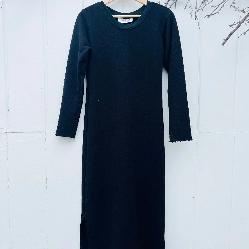 VH-1436 Black Fleece Dress