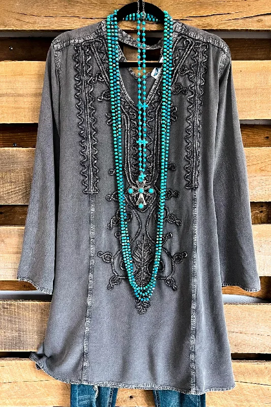 AHB EXCLUSIVE: Free Spirit Top - Grey